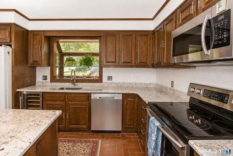26 Brooks Road Longmeadow MA 01106