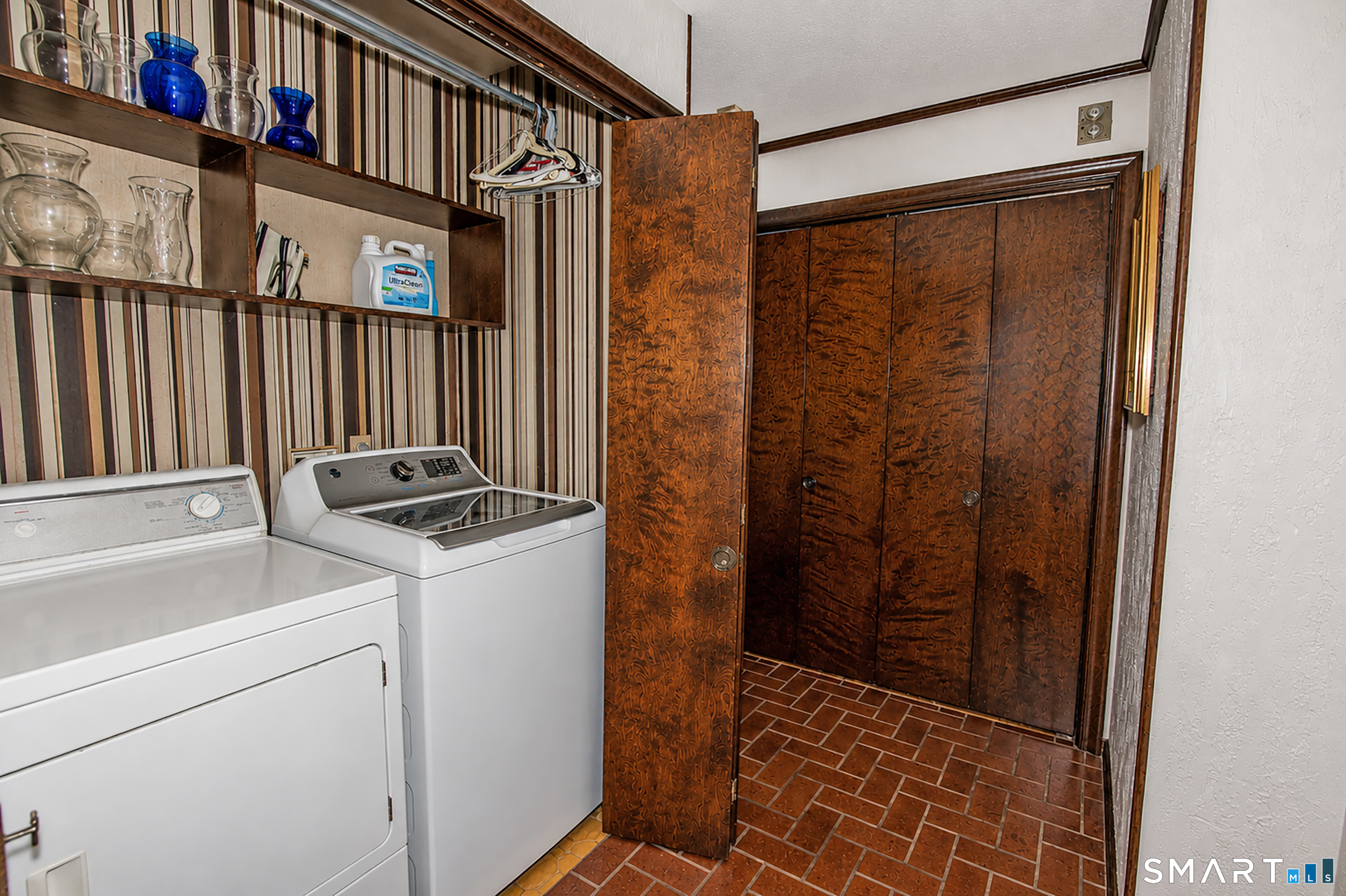 26 Brooks Road Longmeadow MA 01106