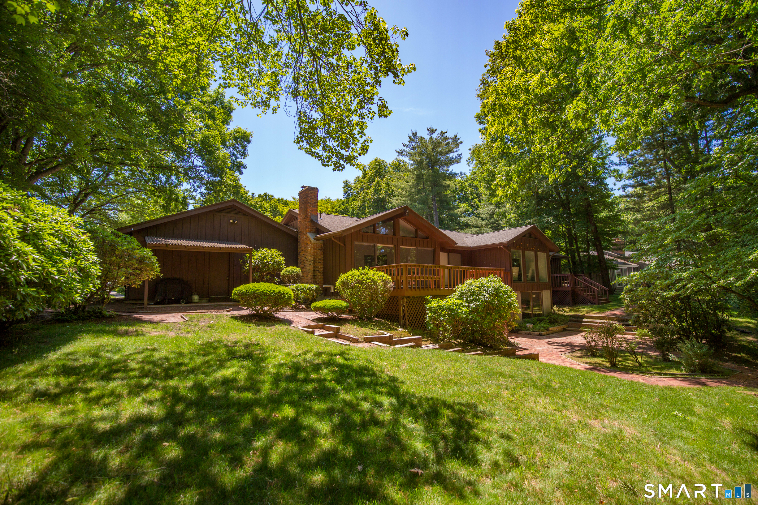 26 Brooks Road Longmeadow MA 01106
