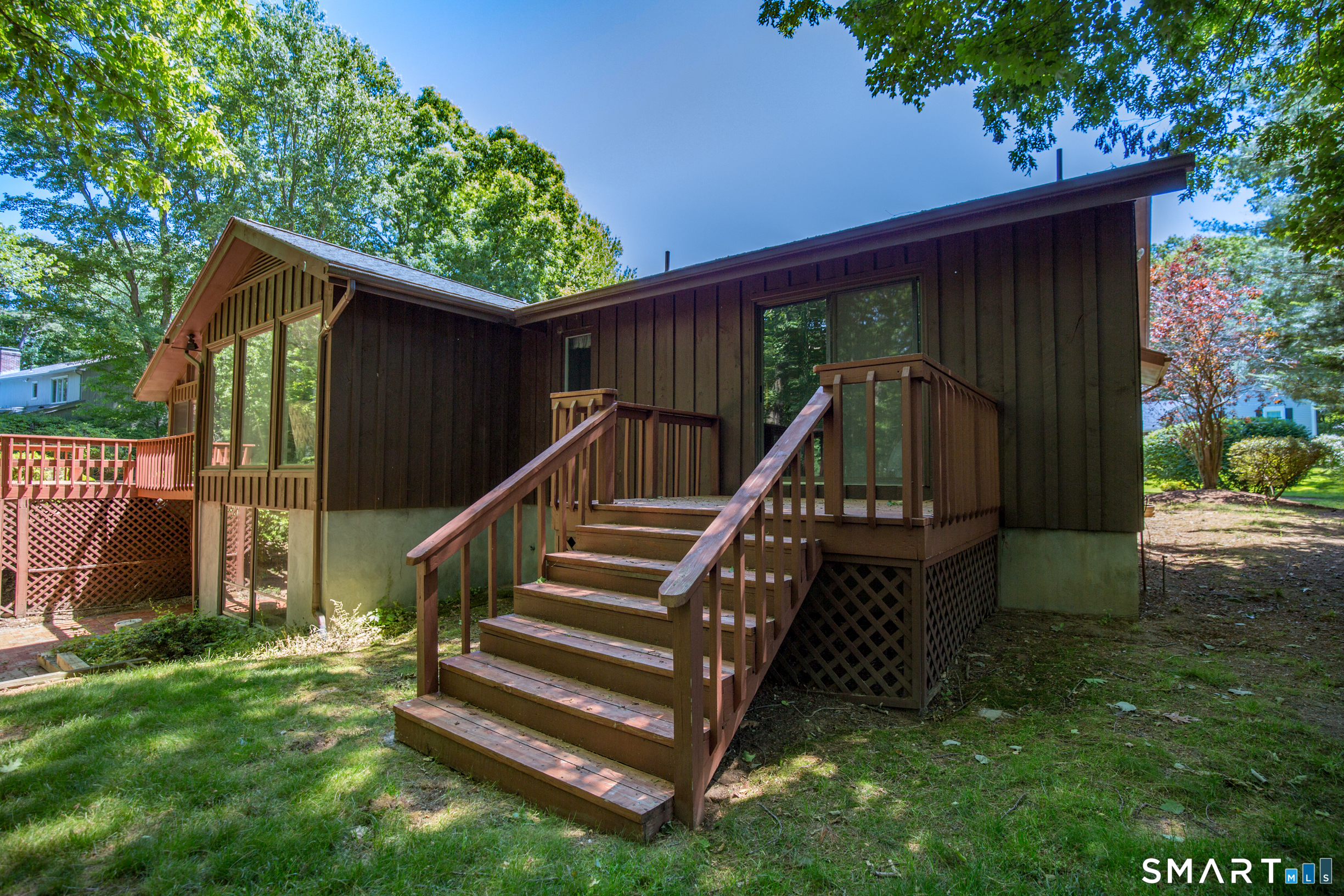 26 Brooks Road Longmeadow MA 01106