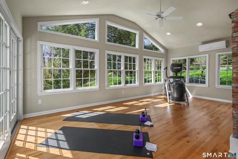 19 Hull Place Ridgefield CT 06877