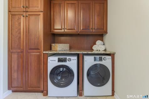 19 Hull Place Ridgefield CT 06877