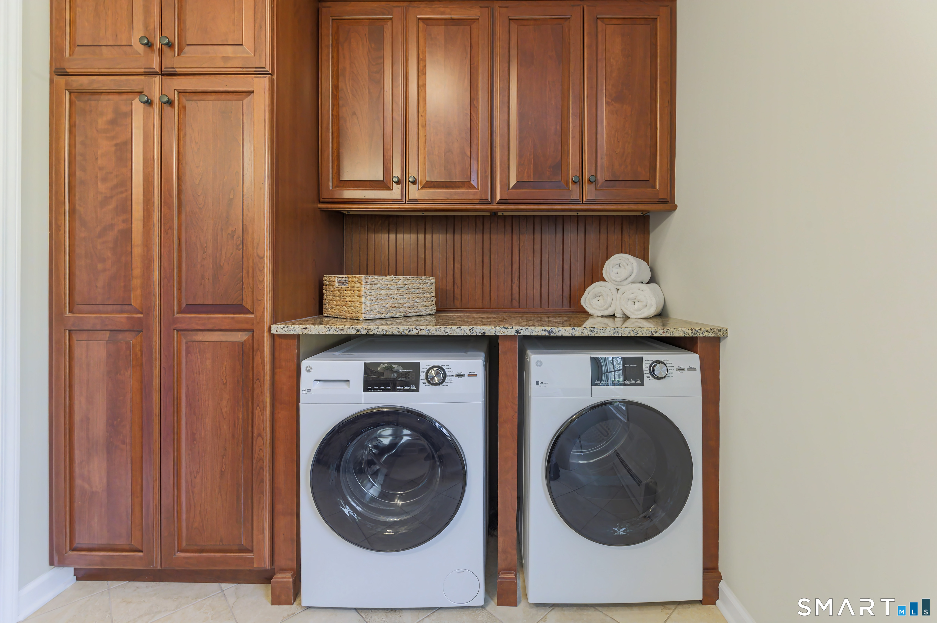 19 Hull Place Ridgefield CT 06877