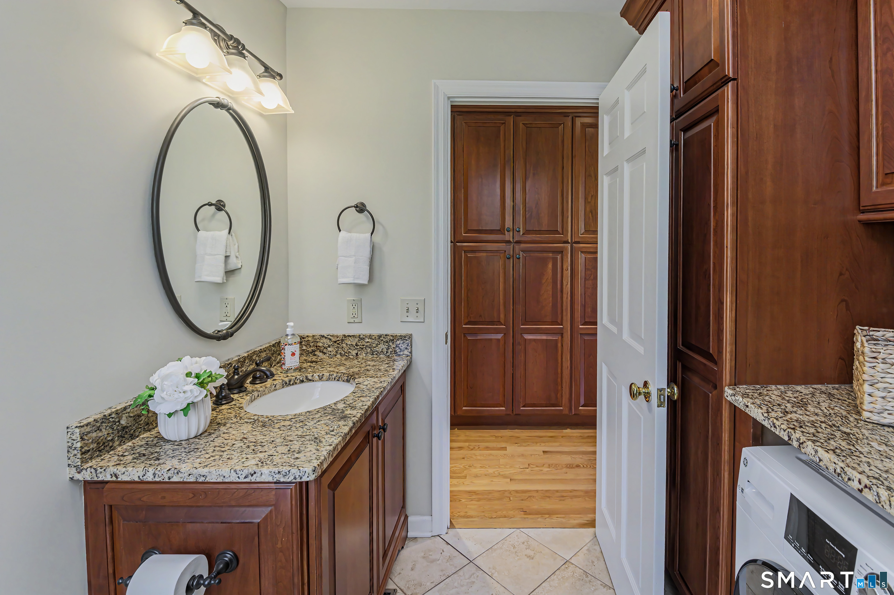 19 Hull Place Ridgefield CT 06877