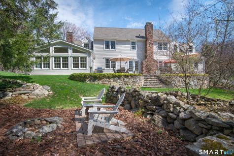 19 Hull Place Ridgefield CT 06877