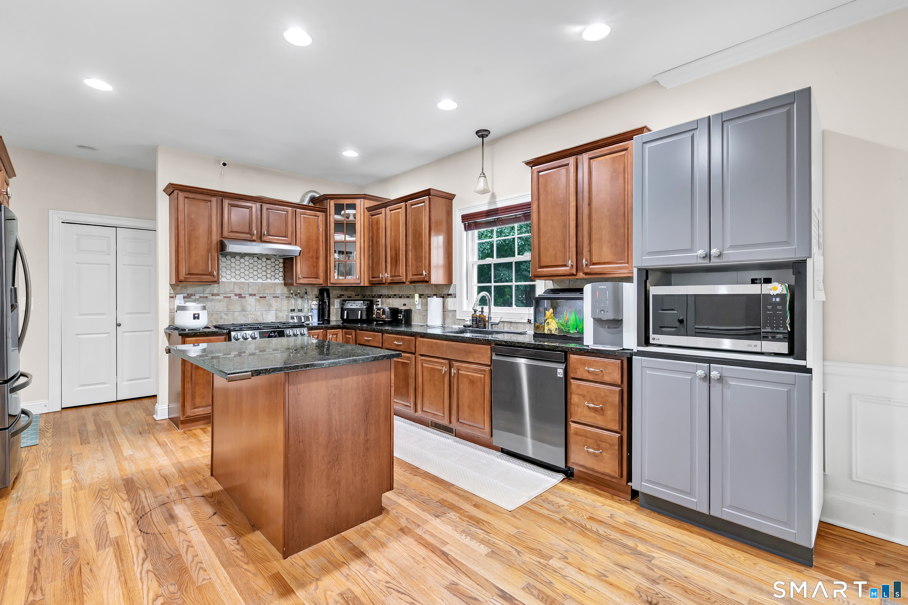286 California Street Stratford CT 06615