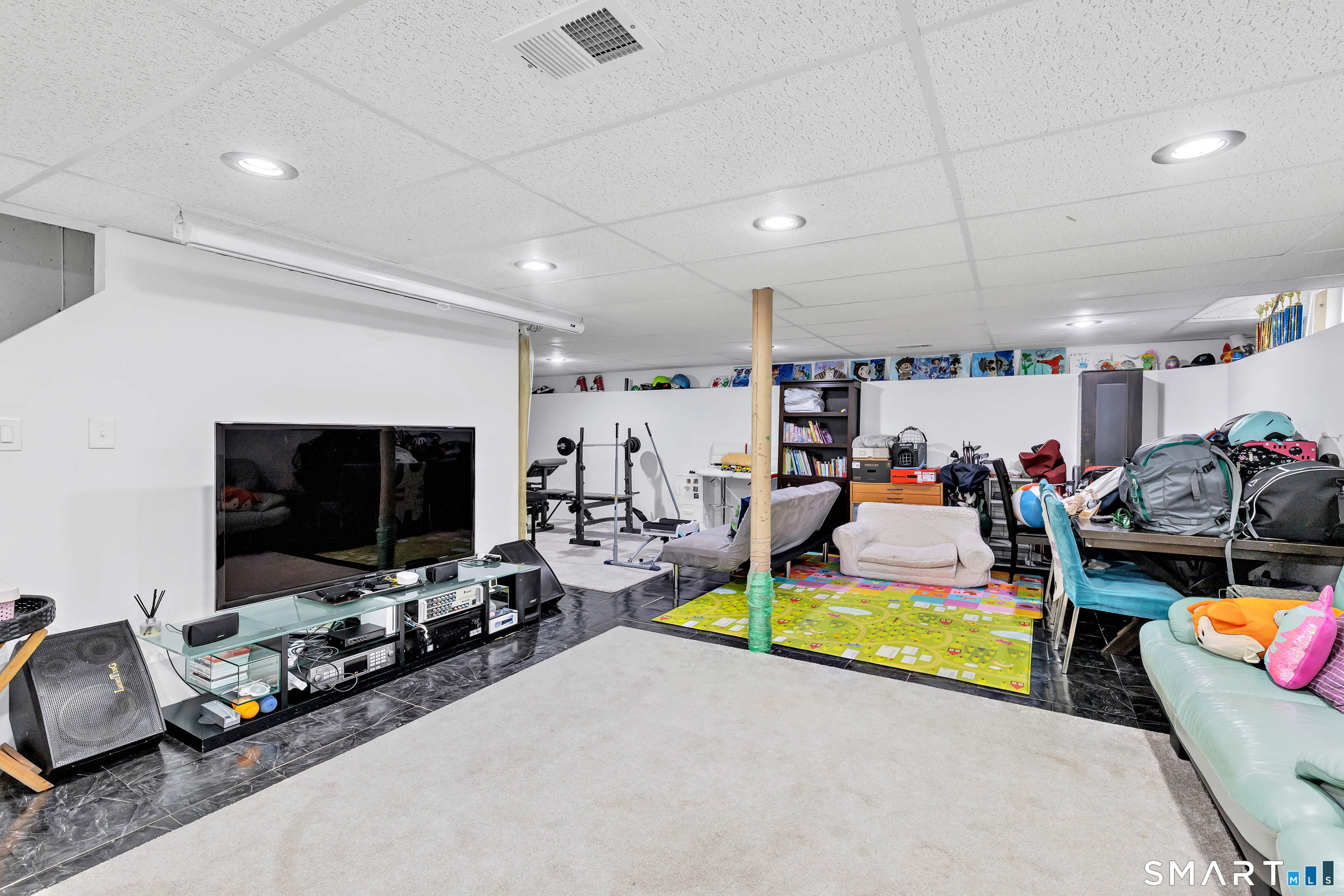 286 California Street Stratford CT 06615