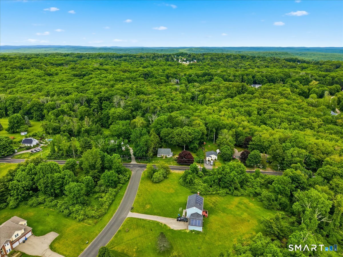 48 Maple Road Mansfield CT 06268