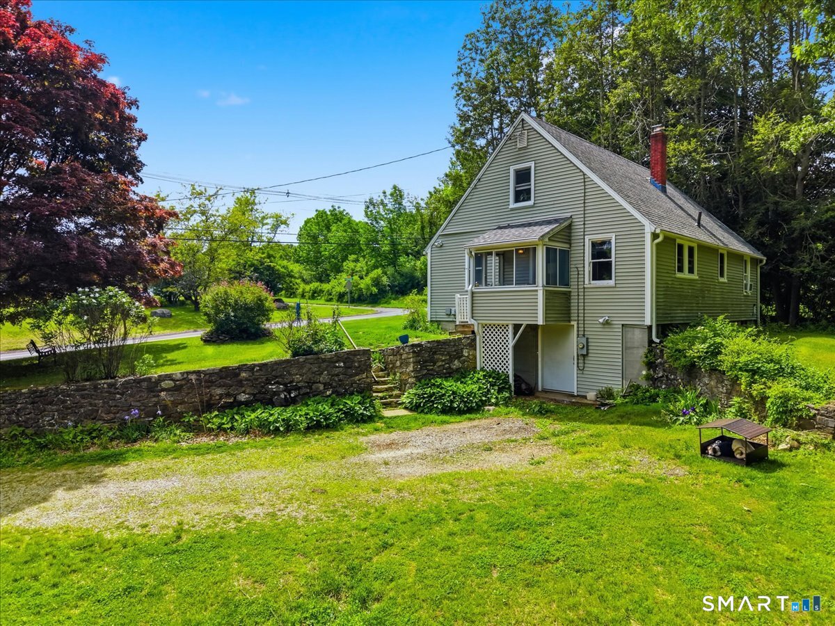 48 Maple Road Mansfield CT 06268