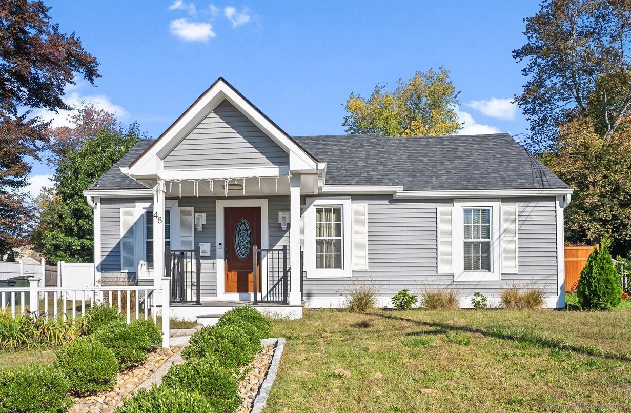 48 Suffolk Drive East Hartford CT 06118