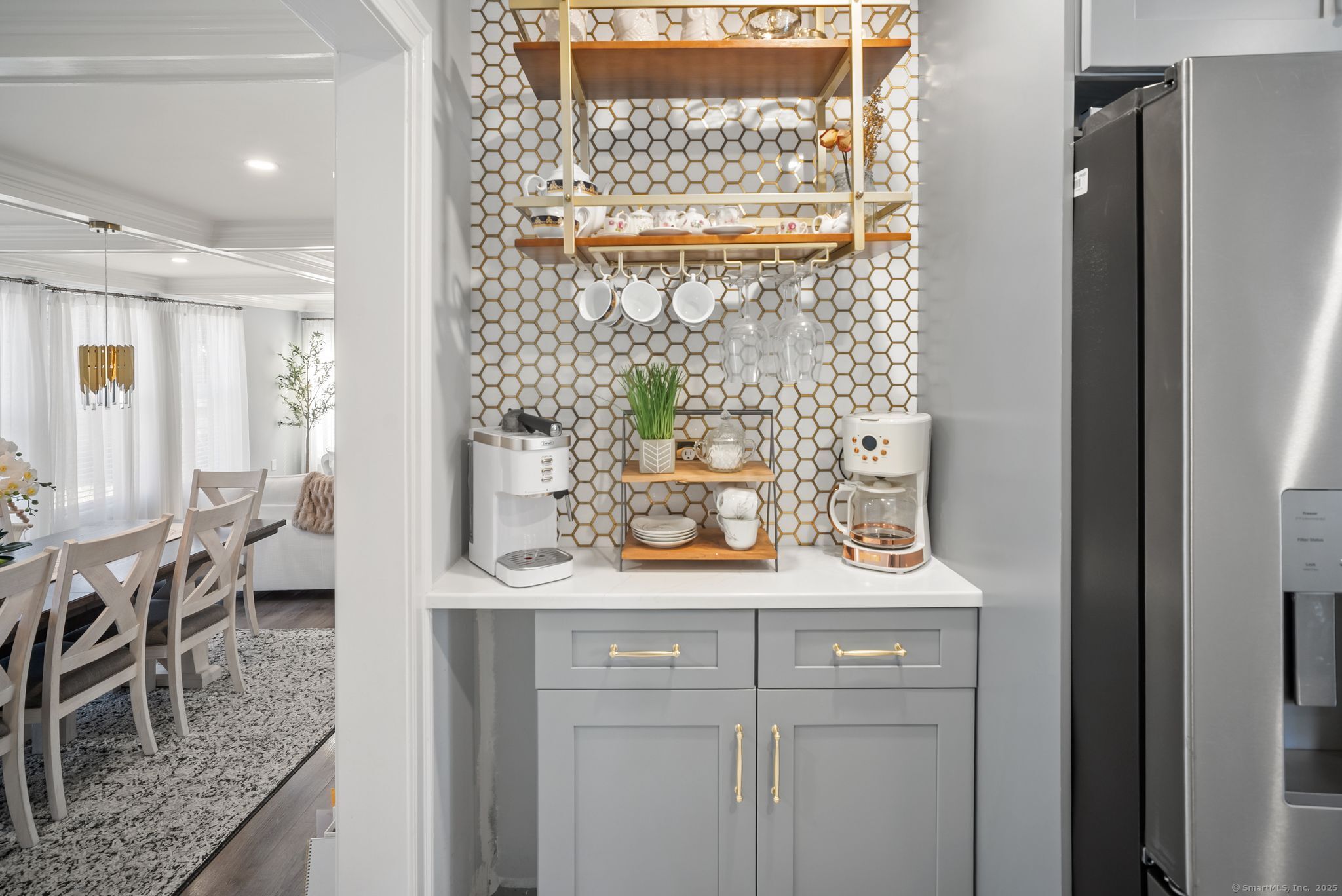 48 Suffolk Drive East Hartford CT 06118