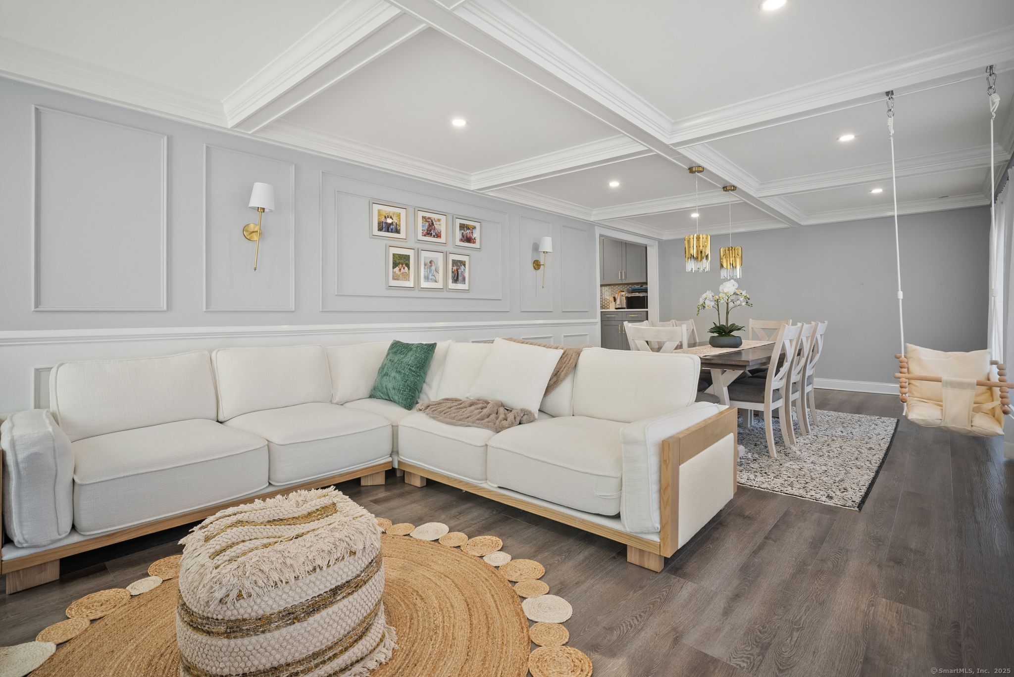 48 Suffolk Drive East Hartford CT 06118