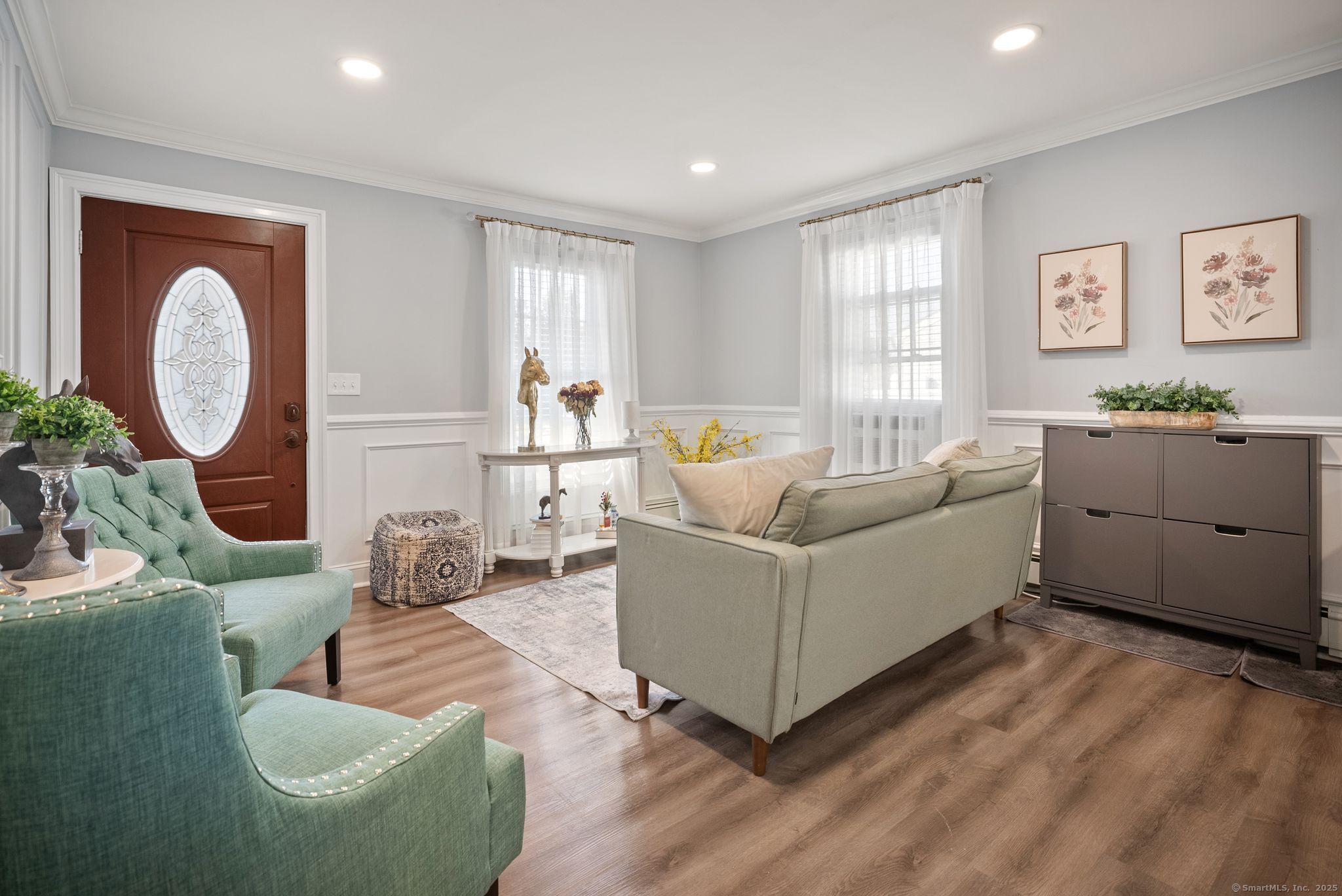 48 Suffolk Drive East Hartford CT 06118