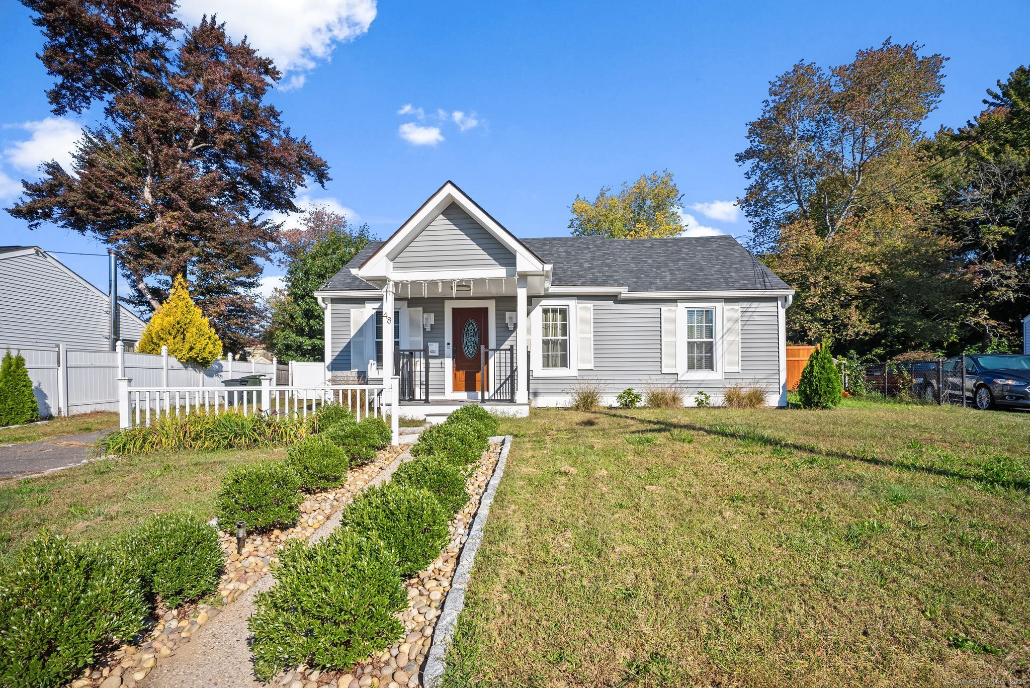 48 Suffolk Drive East Hartford CT 06118