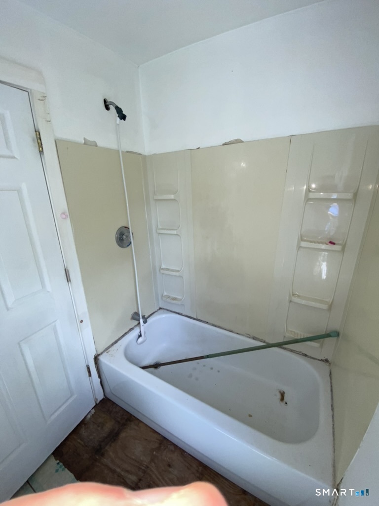14 Brown Place New Haven CT 06512