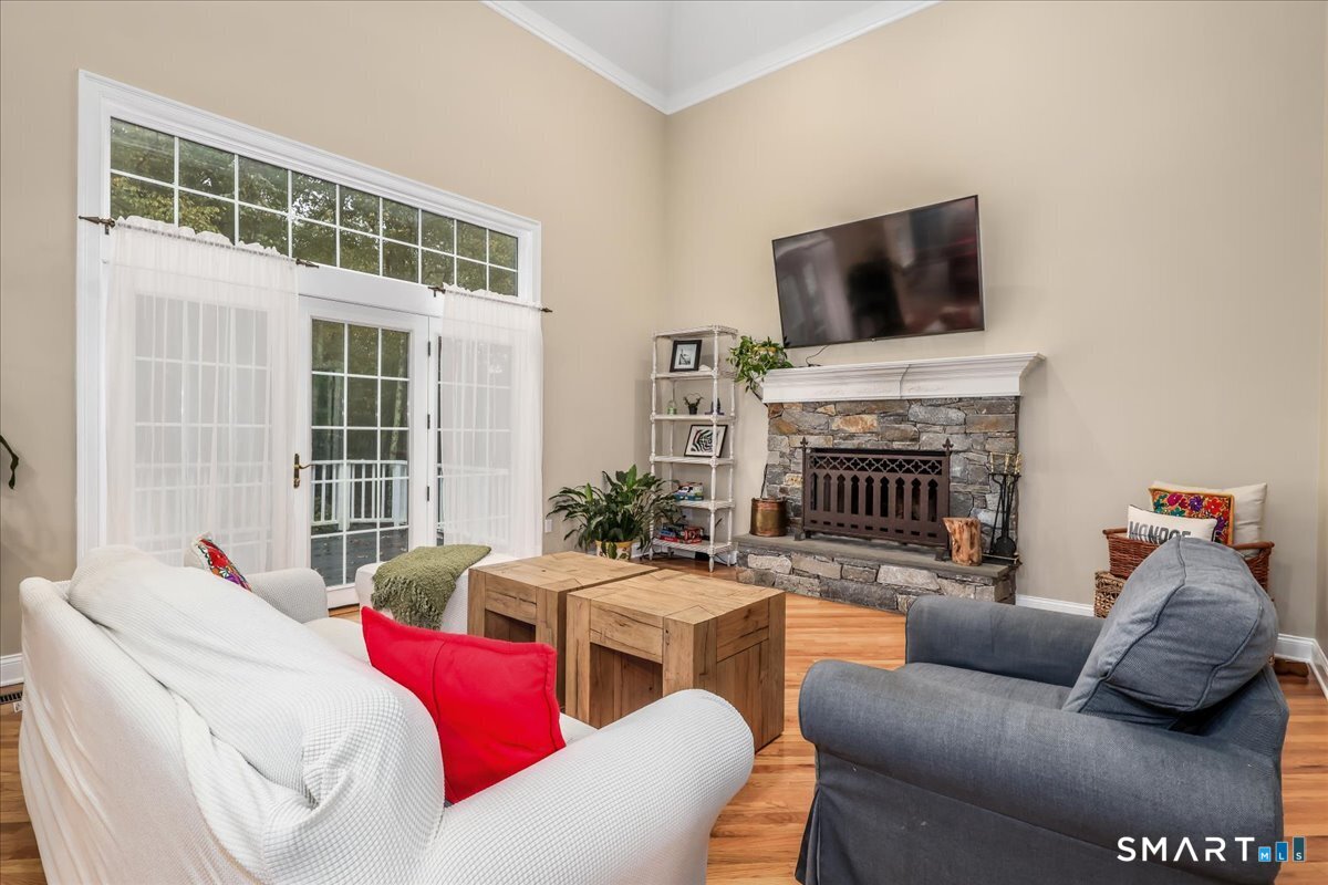 6 Horizon Court Monroe CT 06468