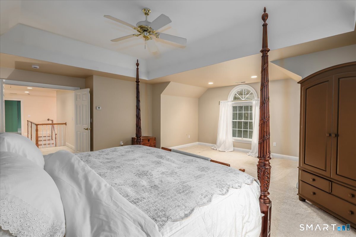 6 Horizon Court Monroe CT 06468