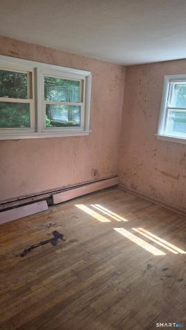 26 Fernwood Drive Simsbury CT 06070