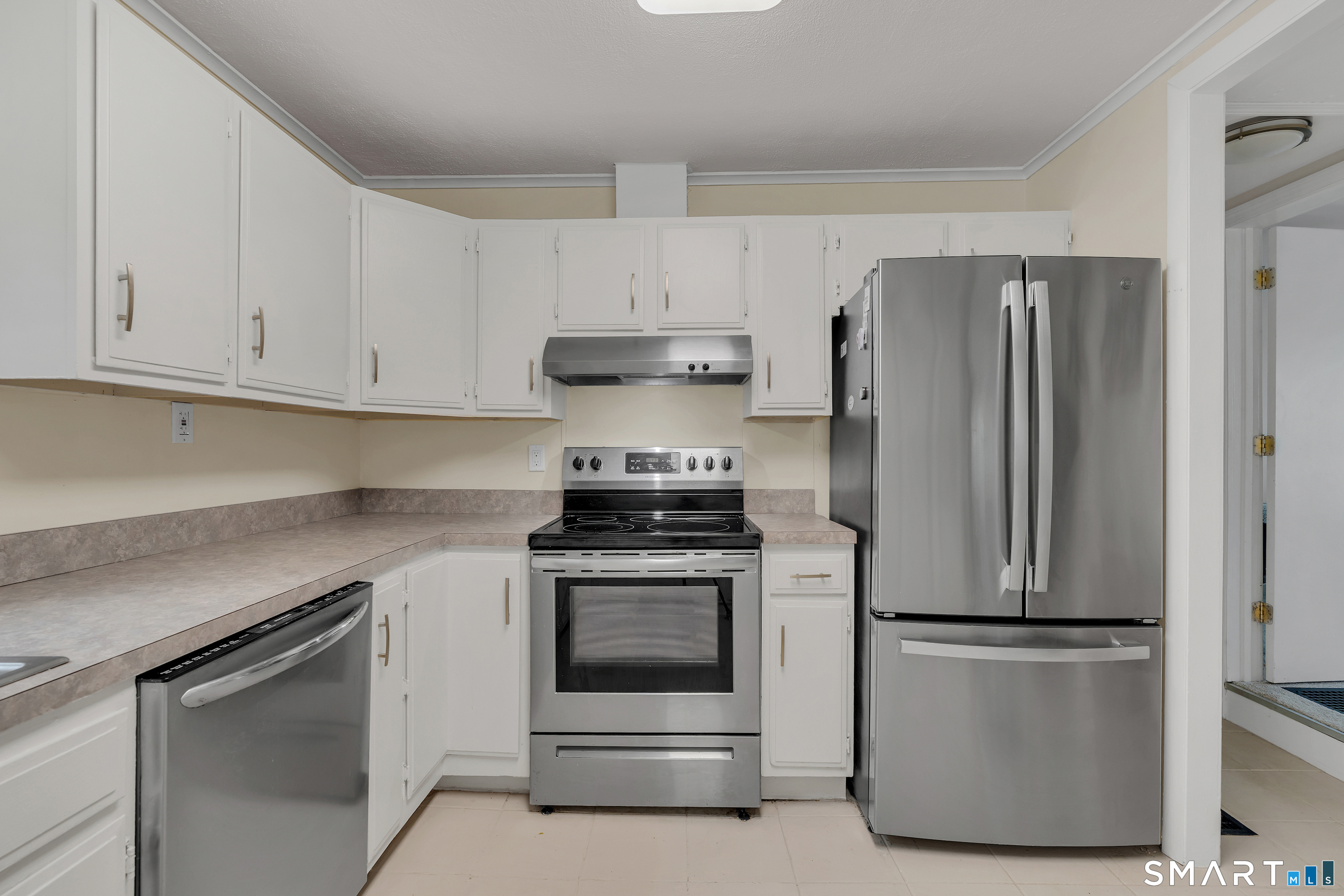 4 Grove Road Portland CT 06480