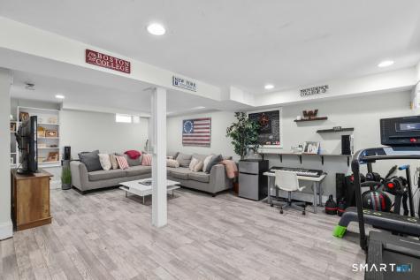 24 Island Hill Avenue Ridgefield CT 06877