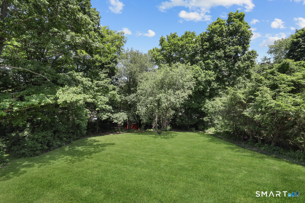 24 Island Hill Avenue Ridgefield CT 06877