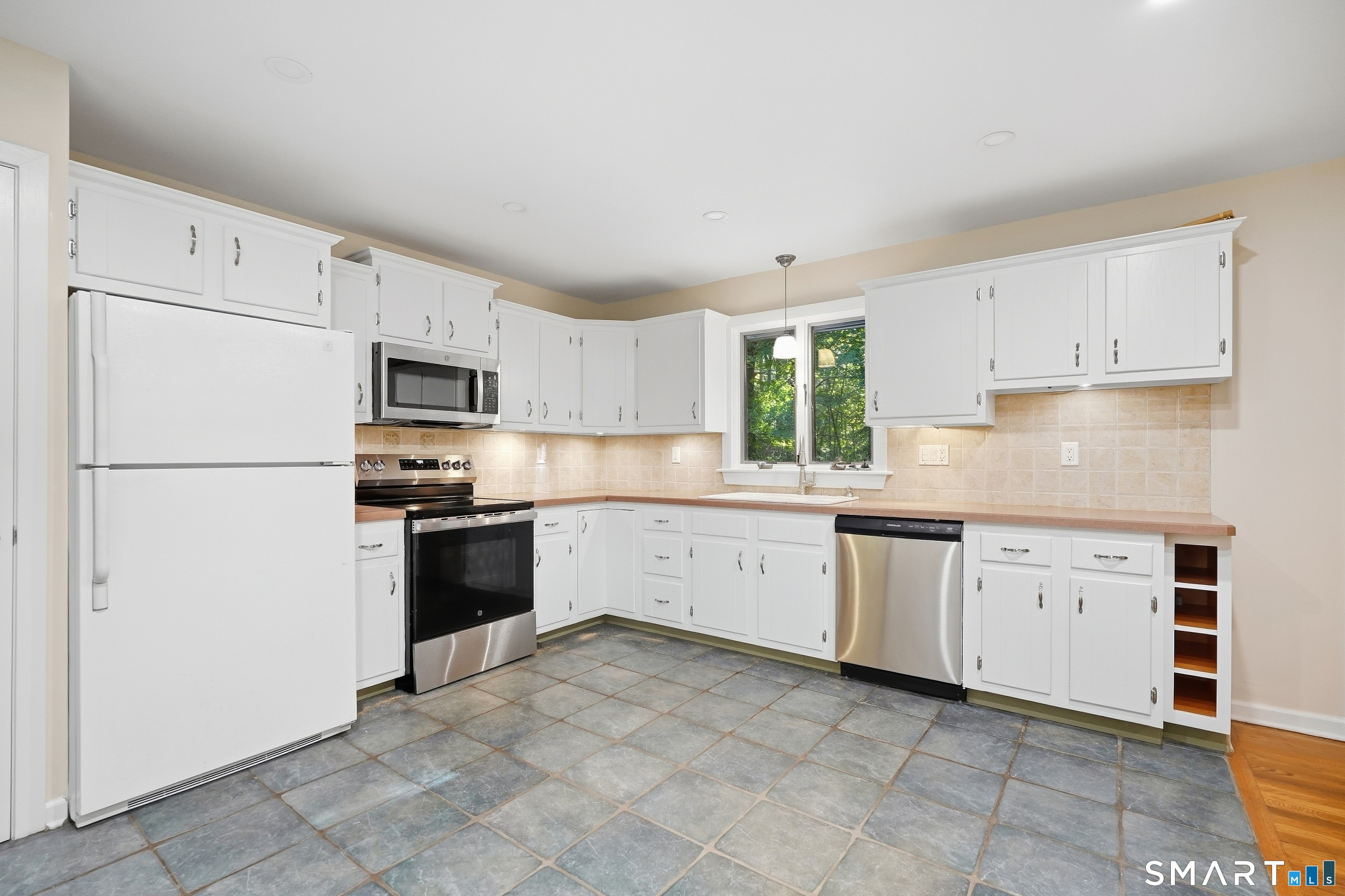 191 Dennison Road Westbrook CT 06498