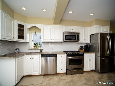 23 Thompson Street Hamden CT 06518