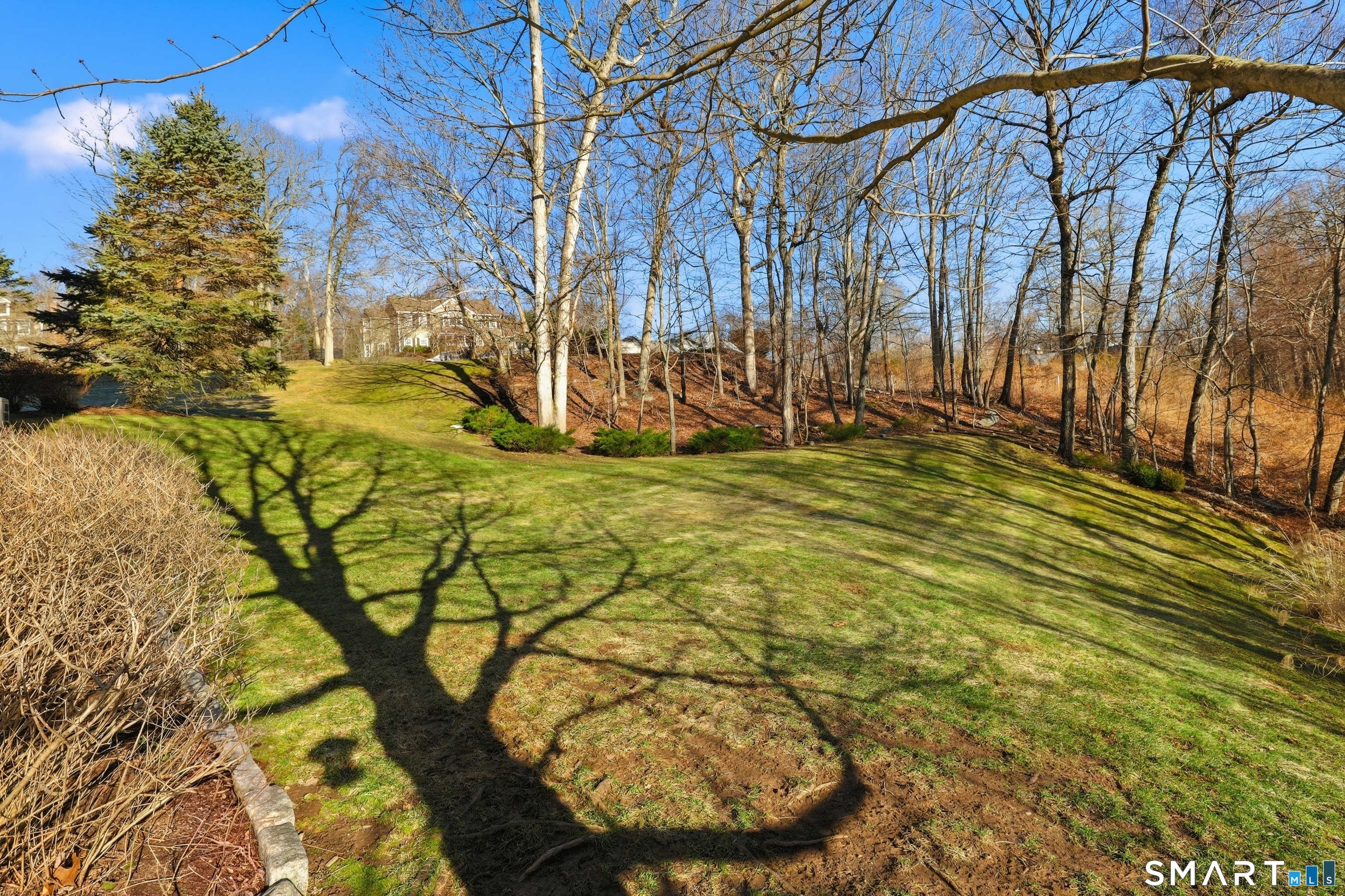 10 Briarwood Lane Newtown CT 06470