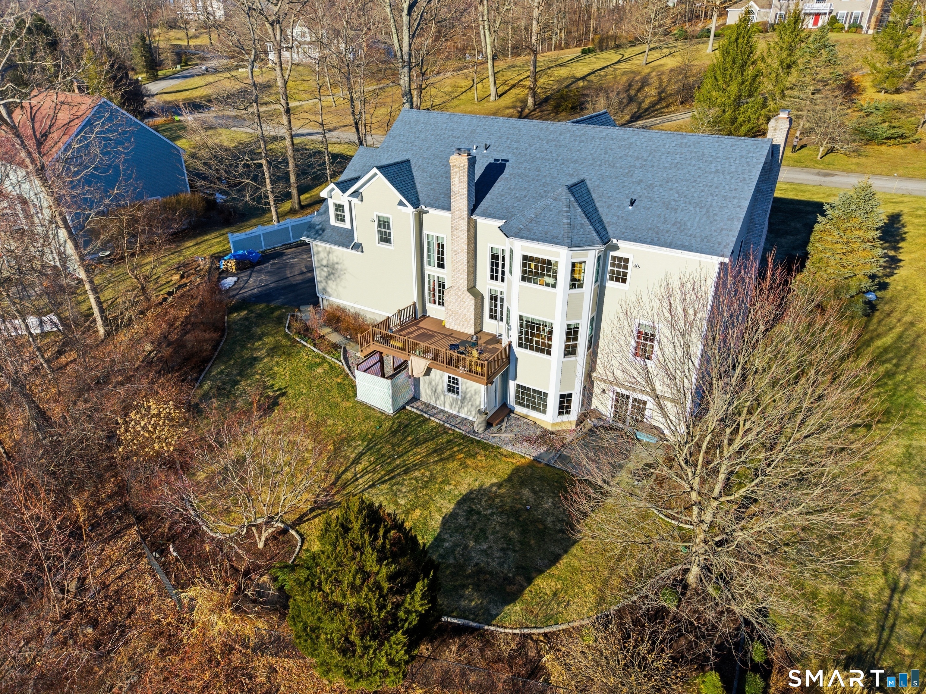 10 Briarwood Lane Newtown CT 06470