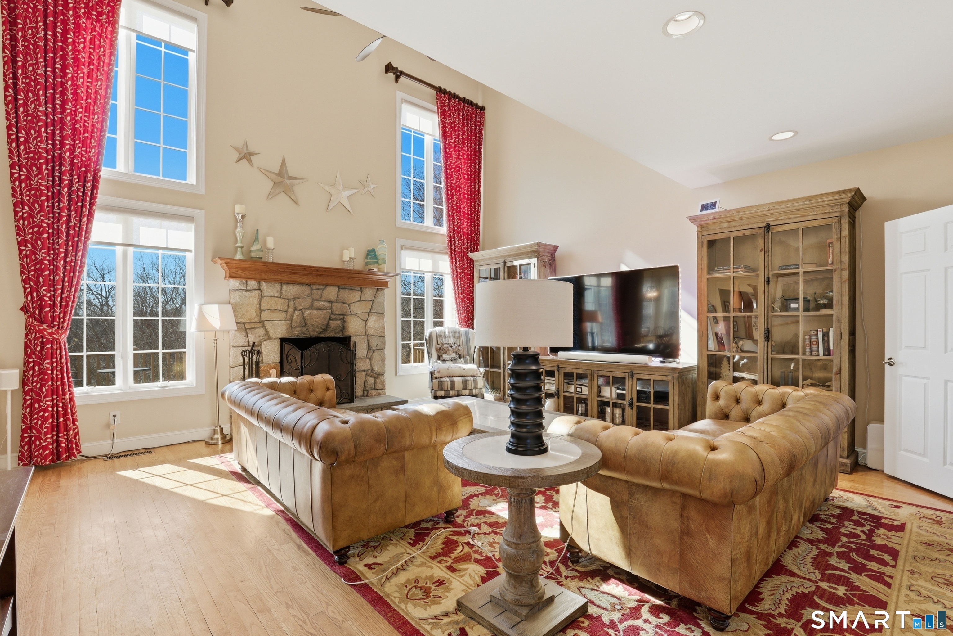 10 Briarwood Lane Newtown CT 06470