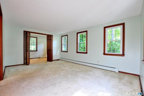 11 Roundhill Road Granby CT 06035