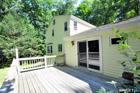 11 Roundhill Road Granby CT 06035