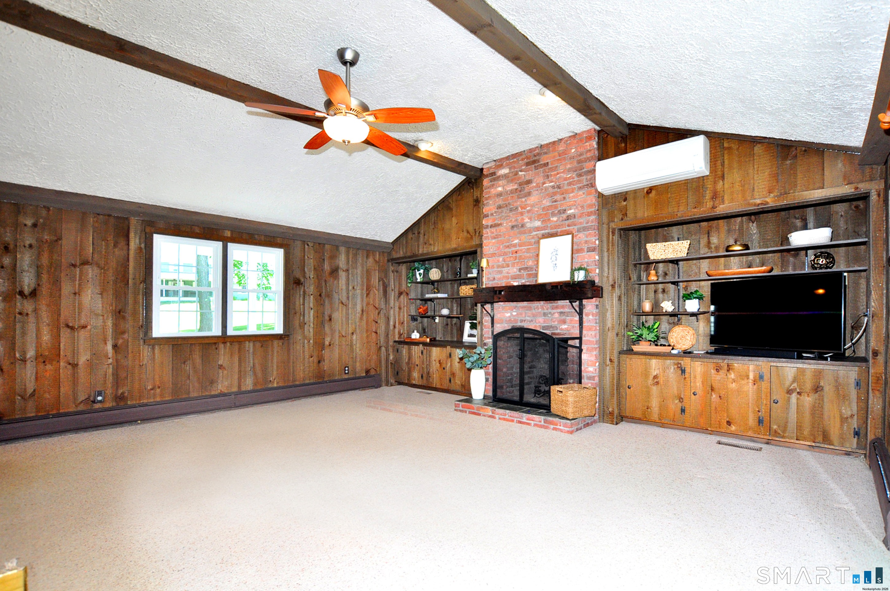 11 Roundhill Road Granby CT 06035