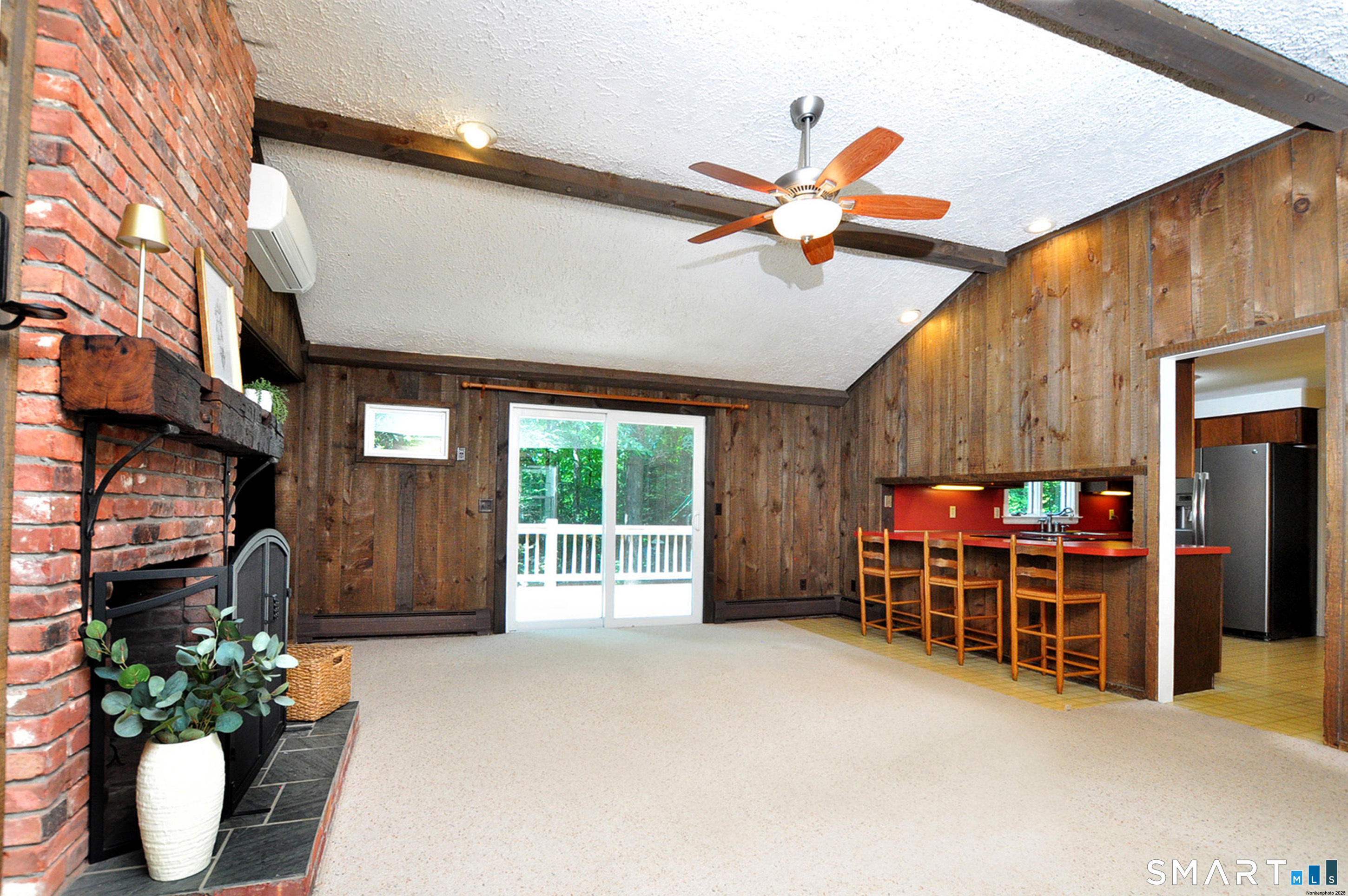 11 Roundhill Road Granby CT 06035