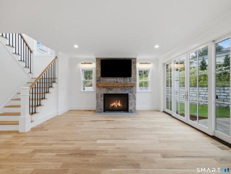 11 Old Farm Drive West Hartford CT 06107