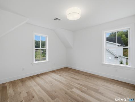 11 Old Farm Drive West Hartford CT 06107