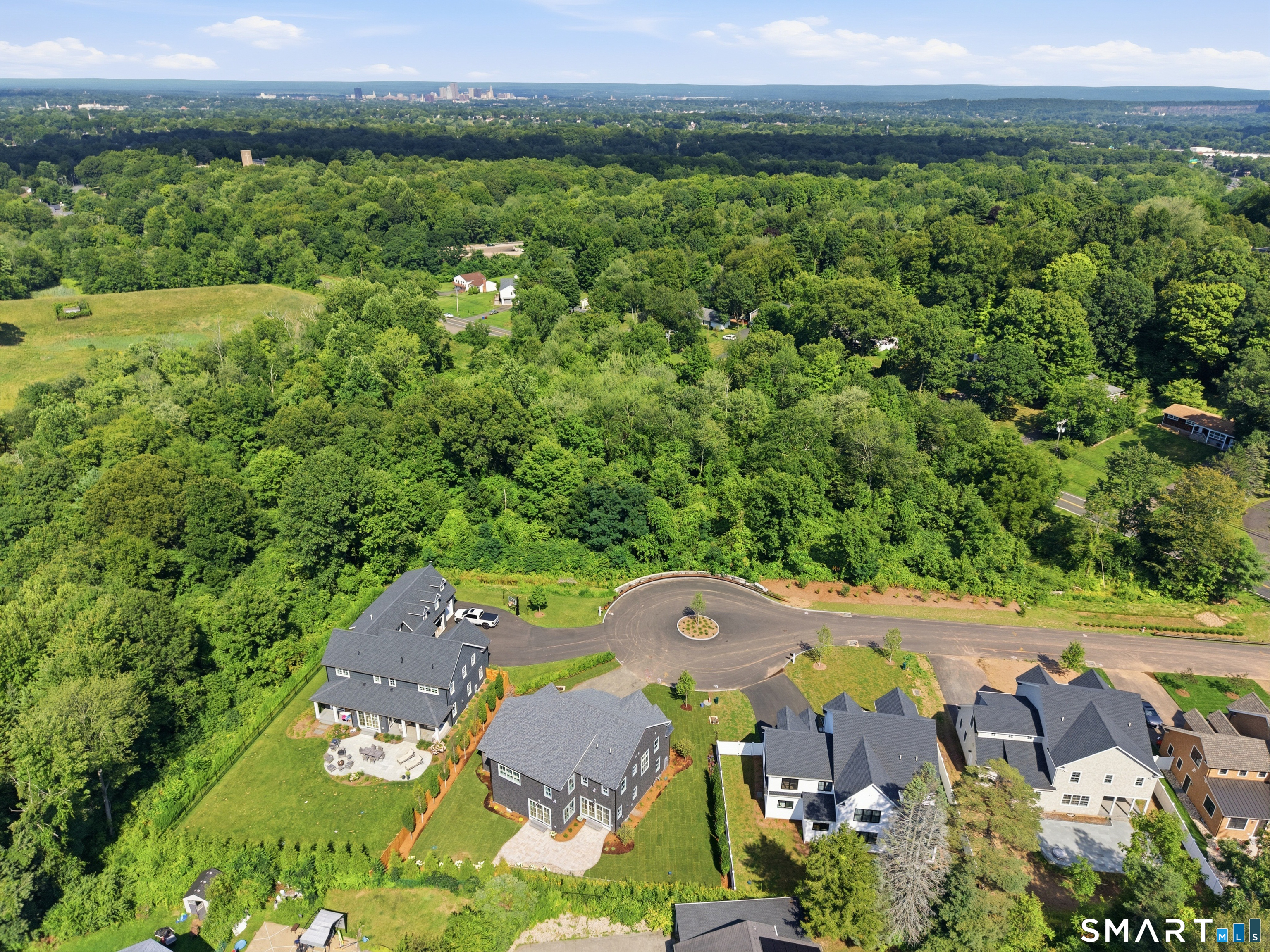 11 Old Farm Drive West Hartford CT 06107