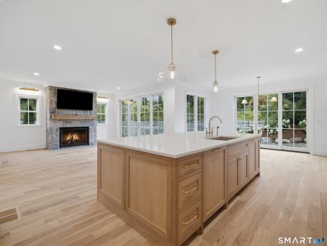 11 Old Farm Drive West Hartford CT 06107