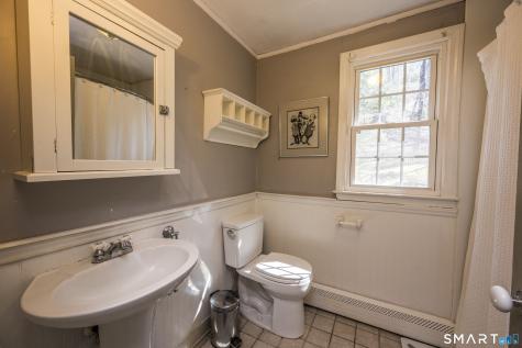 6 Morris Hubbard Road Haddam CT 06441