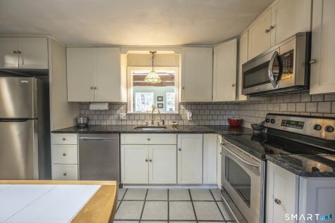 6 Morris Hubbard Road Haddam CT 06441