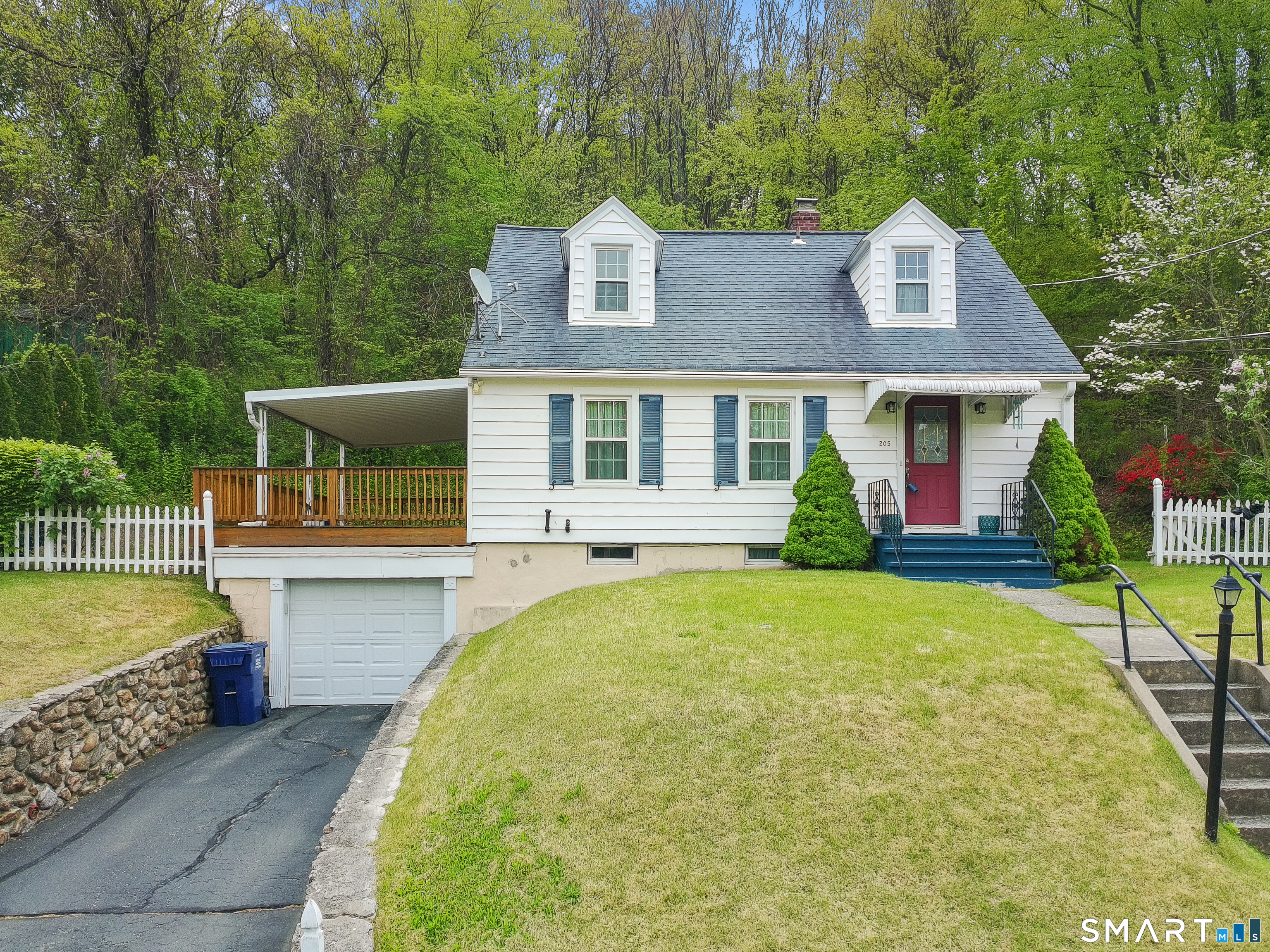 205 South Main Street Seymour CT 06483