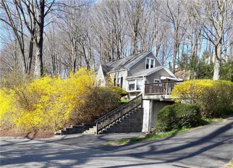 94 Steinmann Avenue Middlebury CT 06762