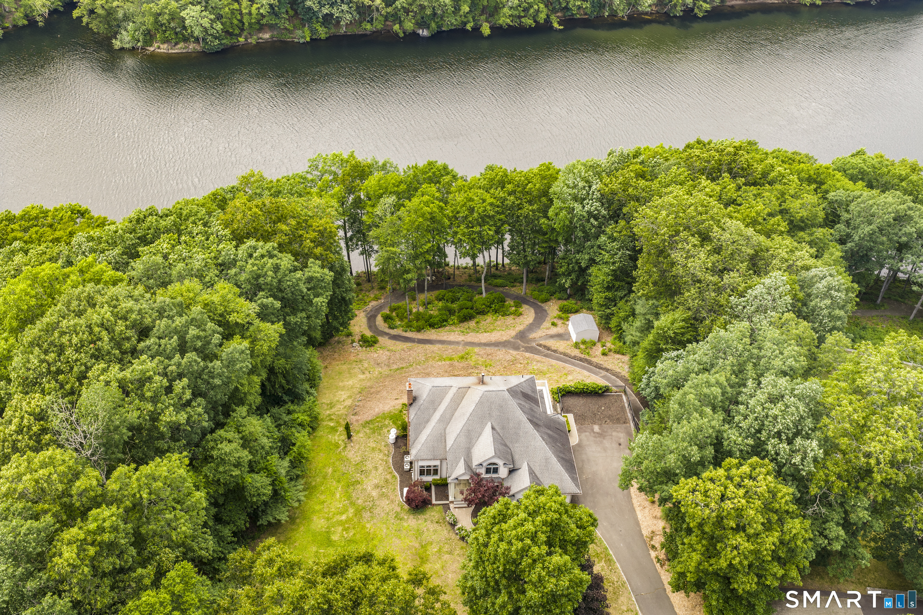 282 Tepi Drive Southbury CT 06488