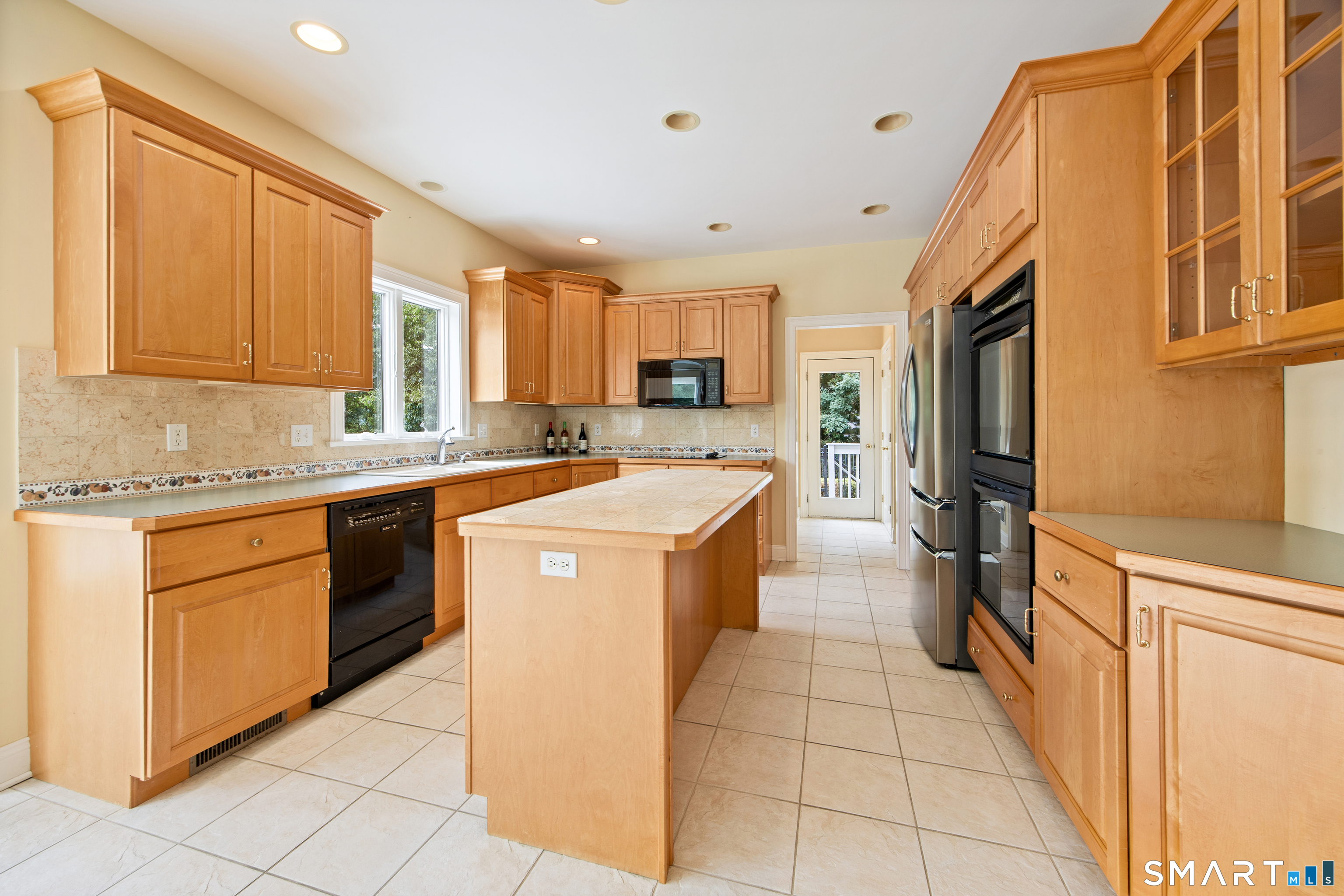 282 Tepi Drive Southbury CT 06488