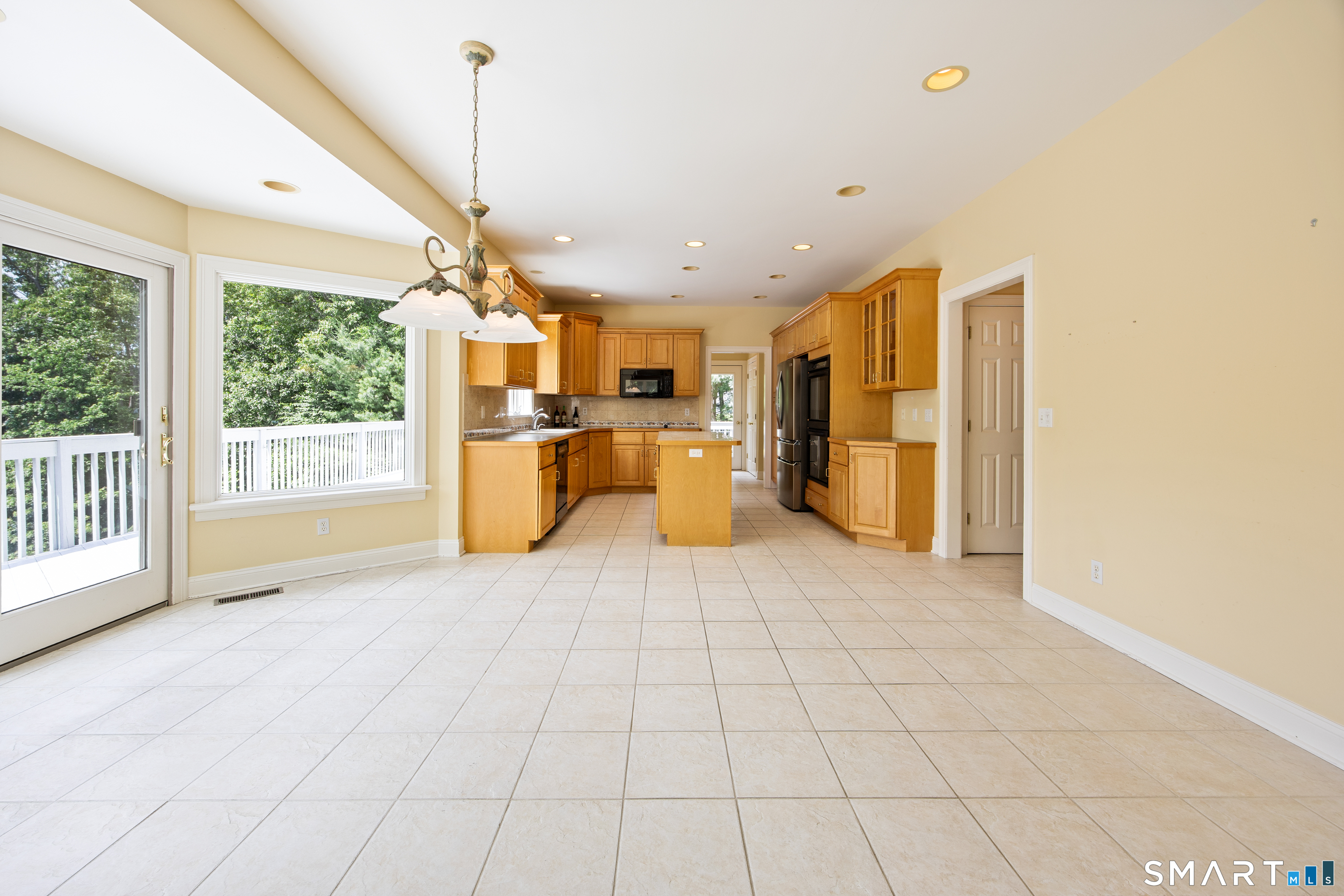 282 Tepi Drive Southbury CT 06488