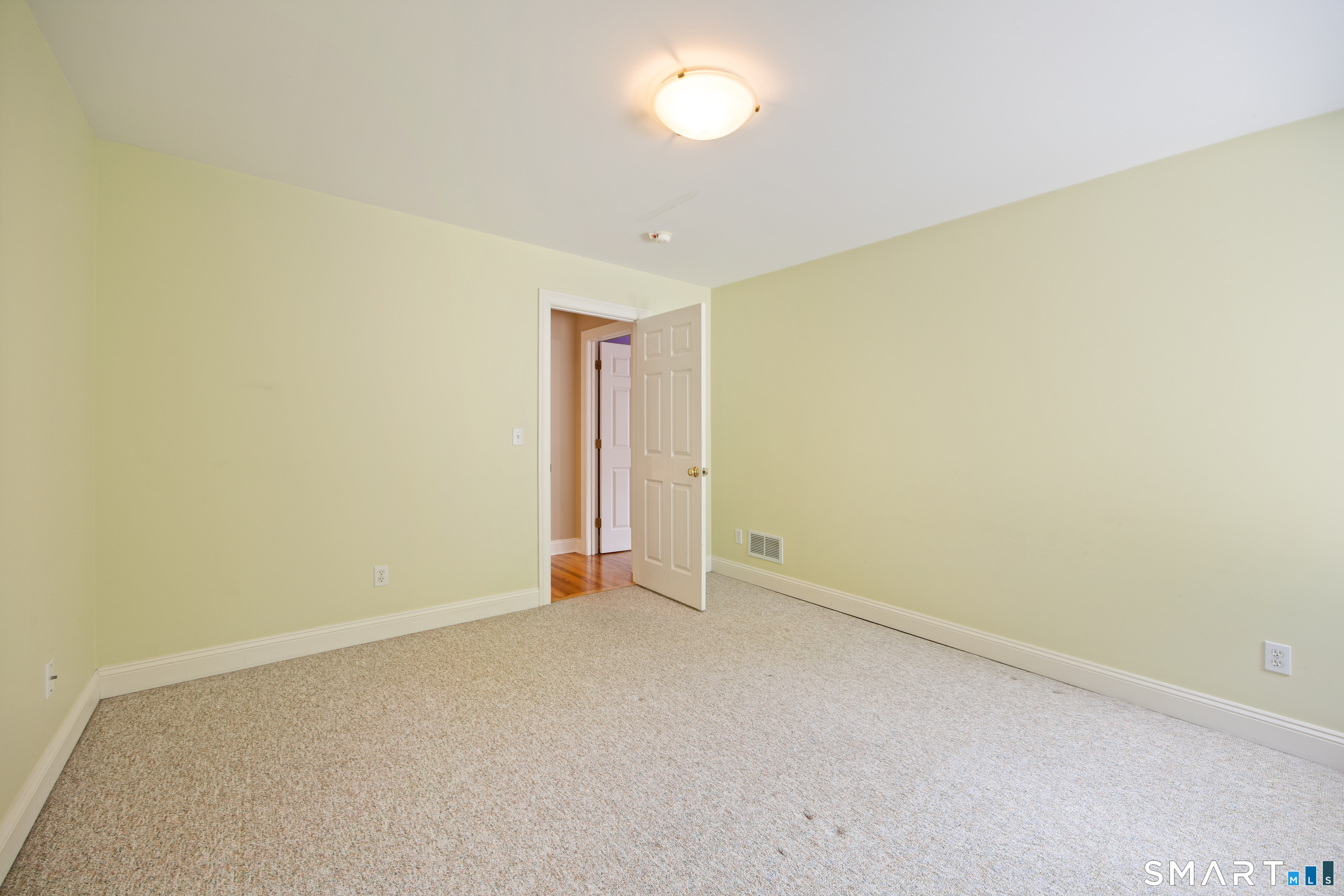 282 Tepi Drive Southbury CT 06488