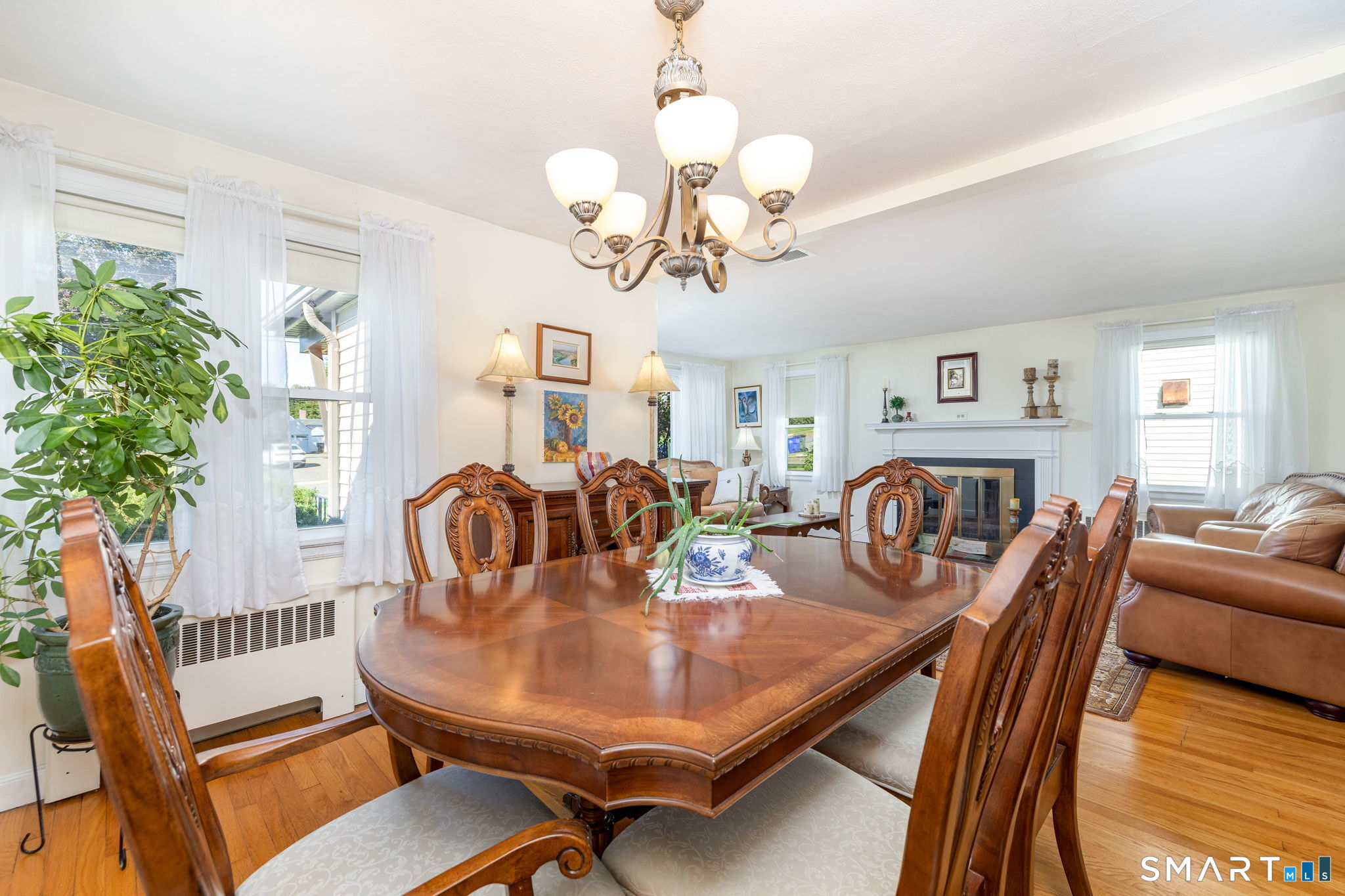 28 Dix Road Wethersfield CT 06109