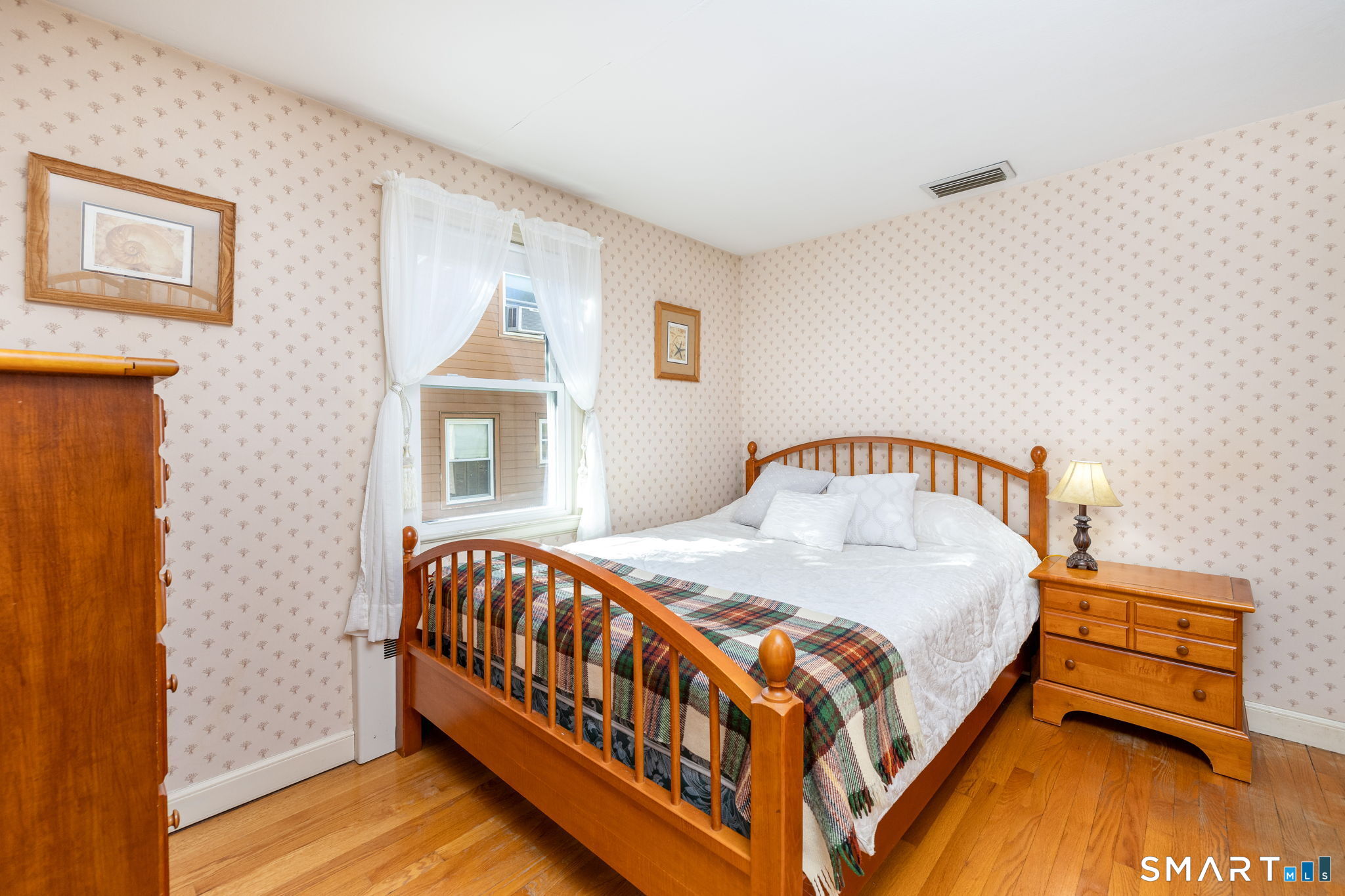 28 Dix Road Wethersfield CT 06109