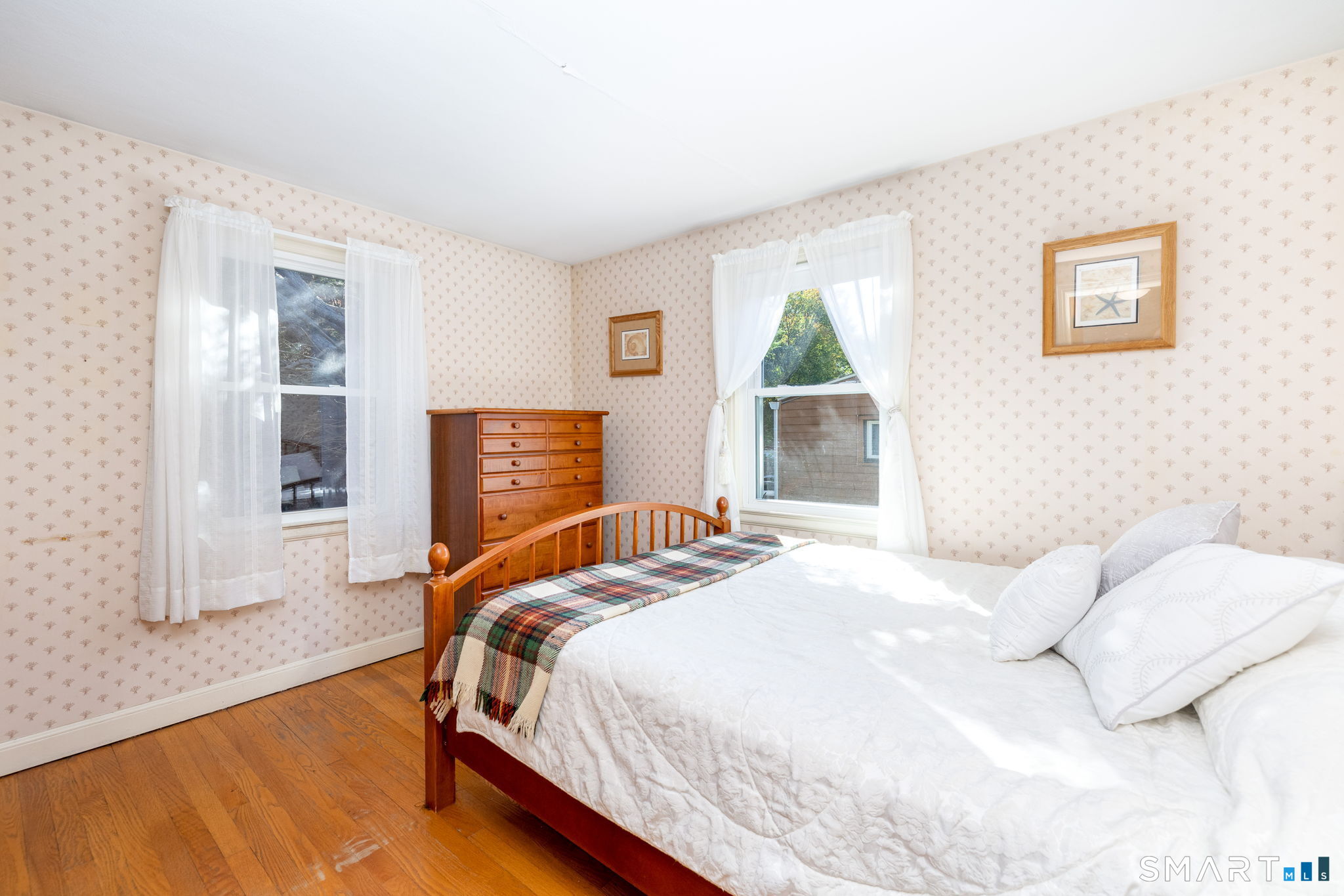 28 Dix Road Wethersfield CT 06109