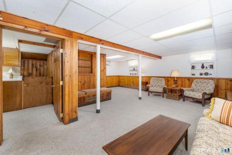 28 Dix Road Wethersfield CT 06109